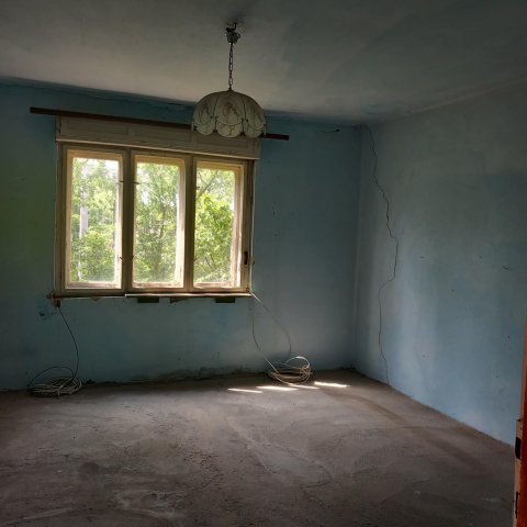 Eladó családi ház, Szurdokpüspökin 6 M Ft, 2 szobás