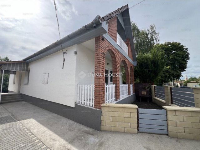 Eladó téglalakás, Erdőtelken 32 M Ft, 4 szobás