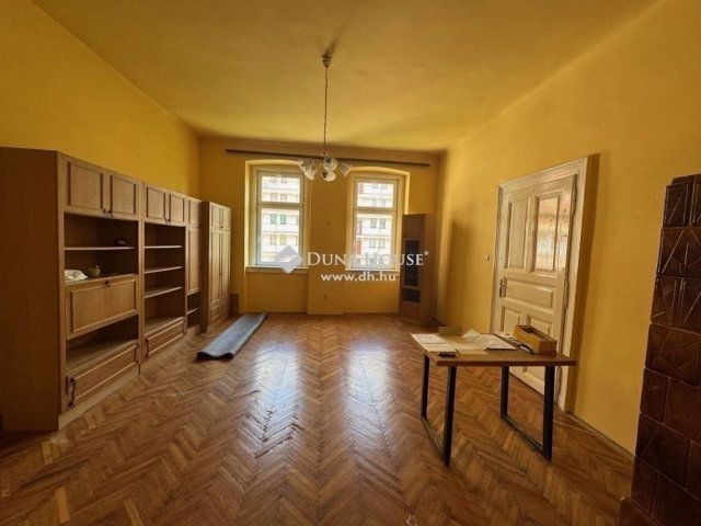 Eladó téglalakás, Budapesten, XIII. kerületben 99 M Ft, 2 szobás