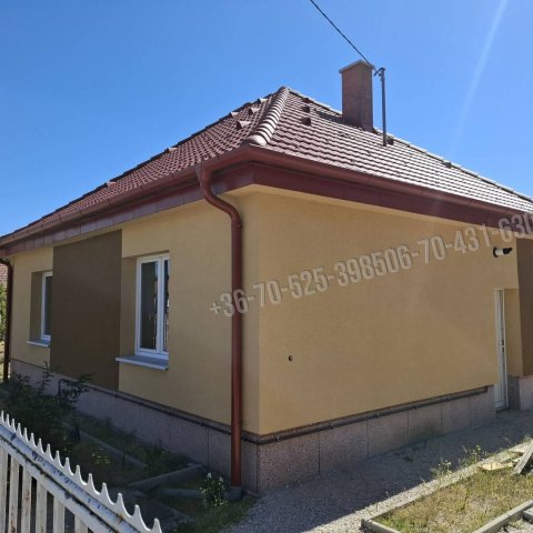 Eladó családi ház, Mikebudán 55 M Ft, 3 szobás