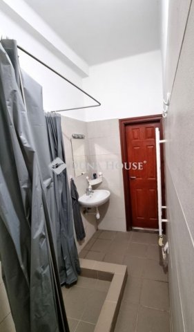 Eladó családi ház, Papkeszin 84.9 M Ft, 9 szobás