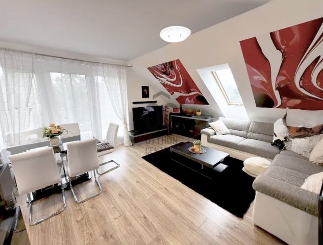 Eladó téglalakás, Szentendrén 96.5 M Ft, 3 szobás