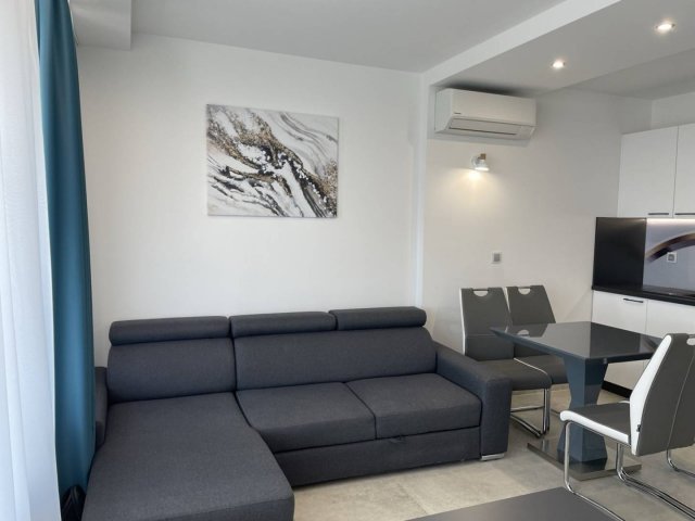 Kiadó téglalakás, albérlet, Pécsett 250 E Ft / hó, 2 szobás