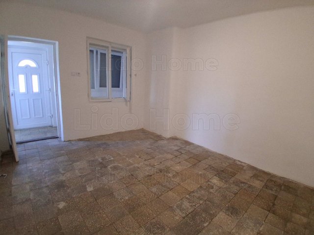 Eladó családi ház, Kapospulán 22 M Ft, 3 szobás