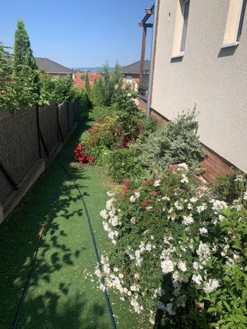 Eladó ikerház, Dunakeszin 189 M Ft, 6 szobás