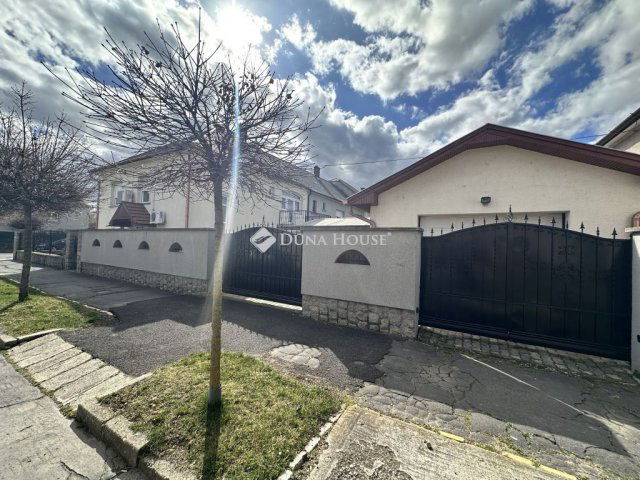 Eladó családi ház, Szombathelyen 96.9 M Ft, 5+1 szobás