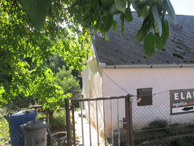 Eladó családi ház, Birjánon 10 M Ft, 2 szobás