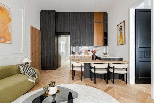 Eladó téglalakás, Budapesten, V. kerületben 225 M Ft, 3 szobás