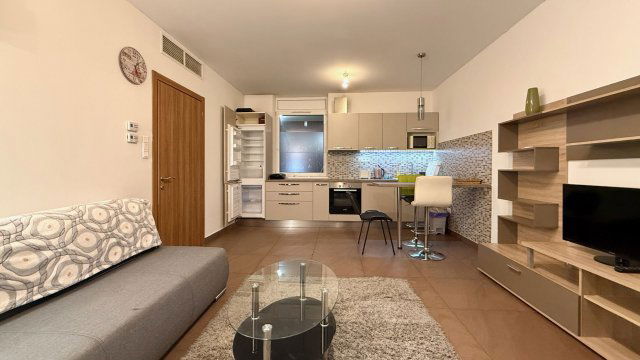 Kiadó téglalakás, albérlet, Debrecenben 260 E Ft / hó, 2 szobás