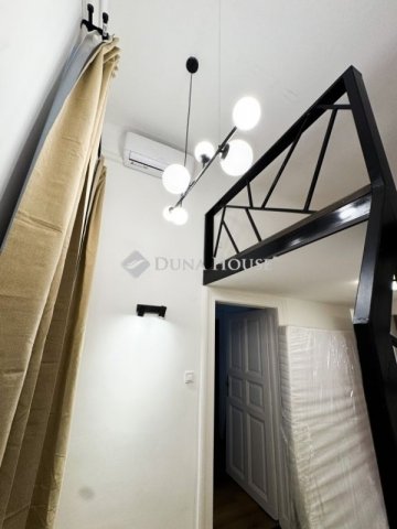 Eladó téglalakás, Budapesten, VII. kerületben 99.9 M Ft