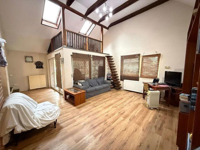 Eladó családi ház, Pomázon 99.9 M Ft, 5 szobás