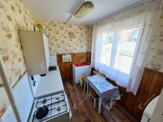 Kiadó panellakás, albérlet, Miskolcon 100 E Ft / hó, 2 szobás