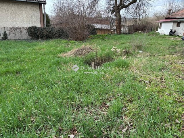 Eladó telek, Sárisápon 10.9 M Ft / költözzbe.hu