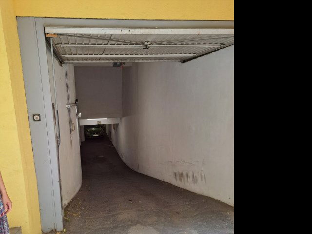 Eladó garázs, Budapesten, IX. kerületben, Páva utcában 8 M Ft