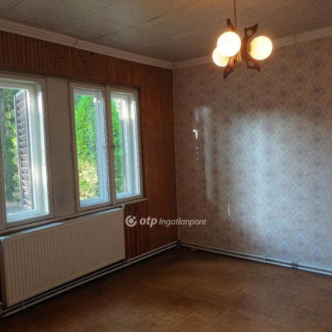 Eladó mezogazdasagi ingatlan, Érden 220 M Ft, 3 szobás