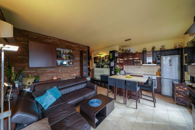 Eladó téglalakás, Budapesten, XX. kerületben 93.5 M Ft, 3 szobás