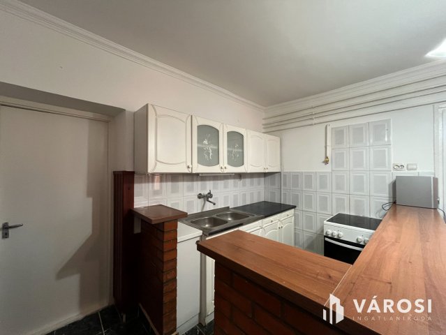 Eladó ikerház, Debrecenben 69.9 M Ft, 2 szobás