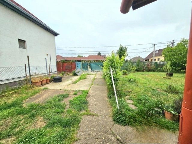 Eladó családi ház, Gyálon 57 M Ft, 2 szobás
