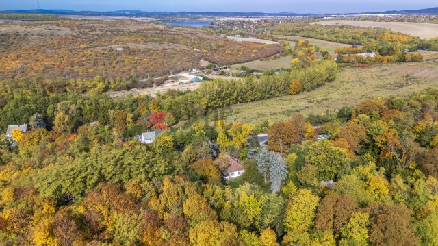 Eladó családi ház, Biatorbágyon 119.9 M Ft, 2 szobás