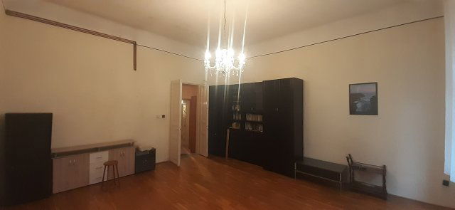 Kiadó téglalakás, albérlet, Budapesten, VI. kerületben