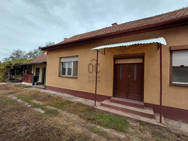 Eladó családi ház, Kápolnán 13.3 M Ft, 3 szobás