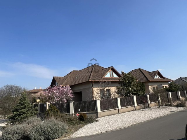 Eladó ikerház, Debrecenben, Hódos Imre utcában 149.5 M Ft