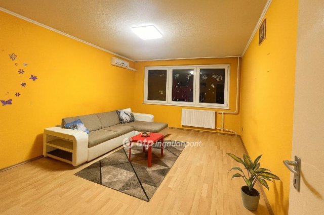 Eladó panellakás, Budapesten, XX. kerületben 47.9 M Ft, 2 szobás