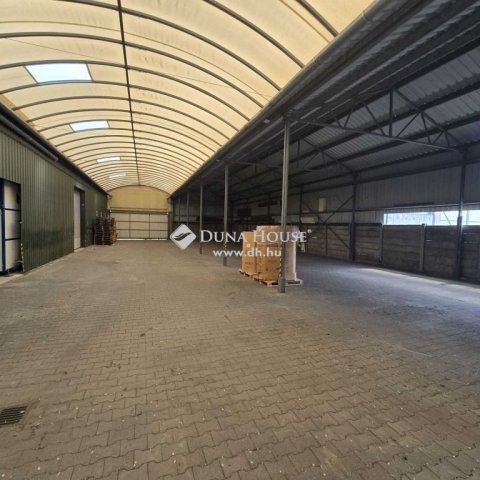 Eladó ipari ingatlan, Kecskeméten 265 M Ft / költözzbe.hu
