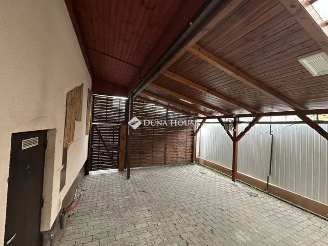 Eladó üzlethelyiség, Nyíregyházán, Ady Endre utcában 90 M Ft