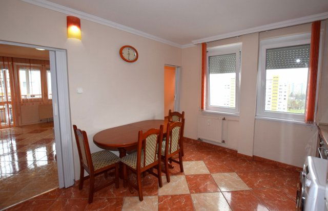 Kiadó panellakás, albérlet, Debrecenben 225 E Ft / hó