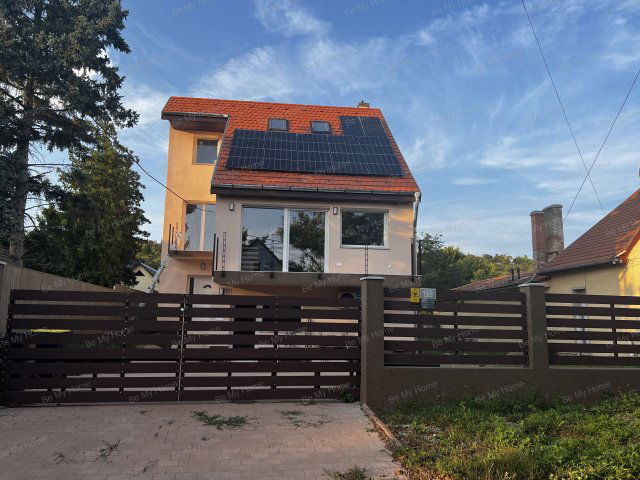 Eladó családi ház, Budapesten, III. kerületben 180 M Ft