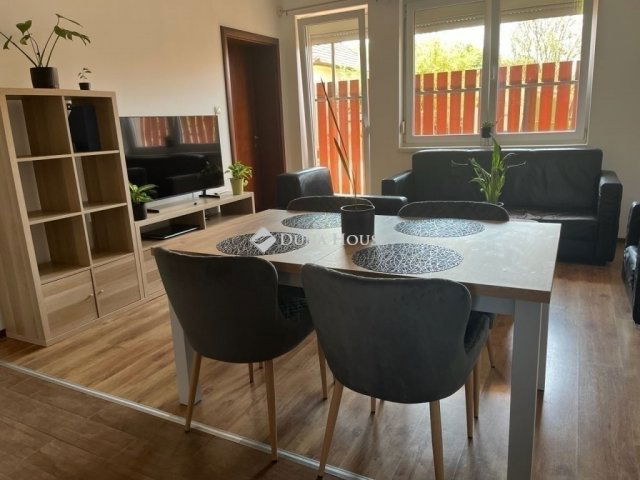 Eladó téglalakás, Monoron 79.9 M Ft, 4 szobás