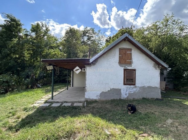Eladó nyaraló, Bérbaltaváron 4.9 M Ft, 1 szobás