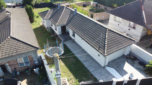 Eladó családi ház, Isaszegen 86 M Ft, 4 szobás