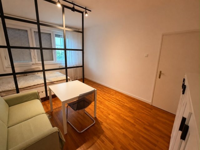 Kiadó panellakás, albérlet, Debrecenben 230 E Ft / hó, 2 szobás