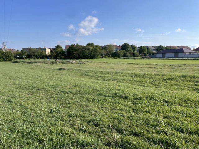 Eladó telek, Várpalotán 25 M Ft / költözzbe.hu