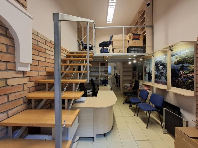 Eladó üzlethelyiség, Budapesten, VI. kerületben 49.9 M Ft
