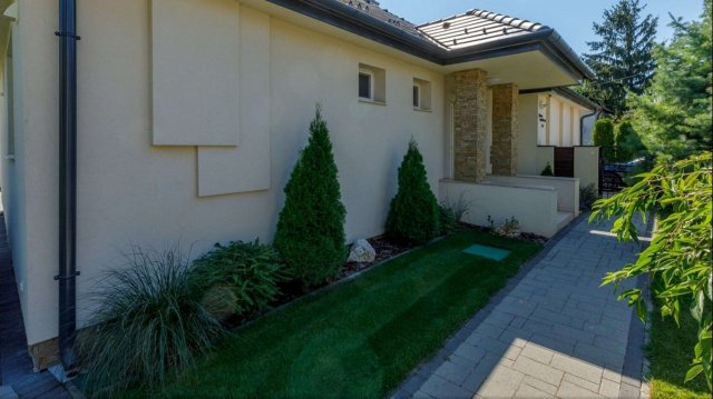 Eladó családi ház, Gyenesdiáson 199 M Ft, 2+3 szobás