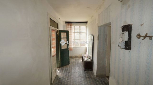 Eladó családi ház, Zalavégen 15.8 M Ft, 2 szobás