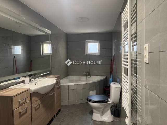 Eladó családi ház, Monorierdőn 37.5 M Ft, 2 szobás