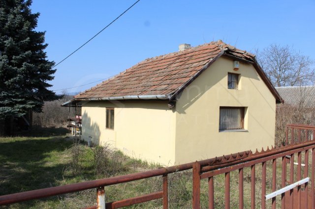 Eladó mezogazdasagi ingatlan, Nyékládházán 3.9 M Ft