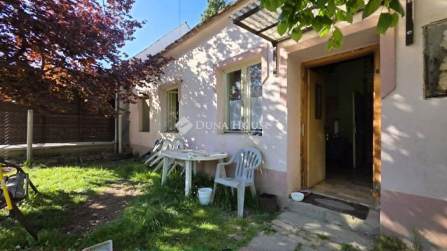 Eladó családi ház, Bozsokon 21.99 M Ft, 1 szobás