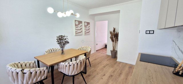 Eladó téglalakás, Nyíregyházán 51.9 M Ft, 3 szobás