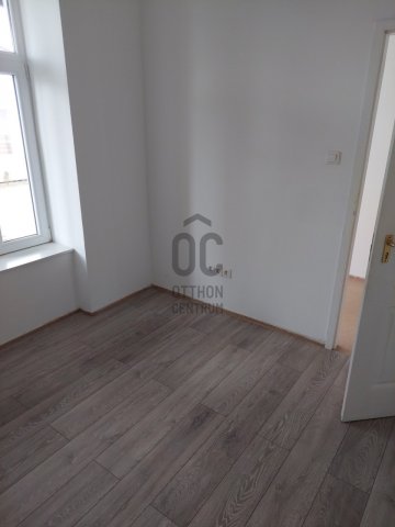 Eladó téglalakás, Tápiószelén 17.99 M Ft, 2 szobás