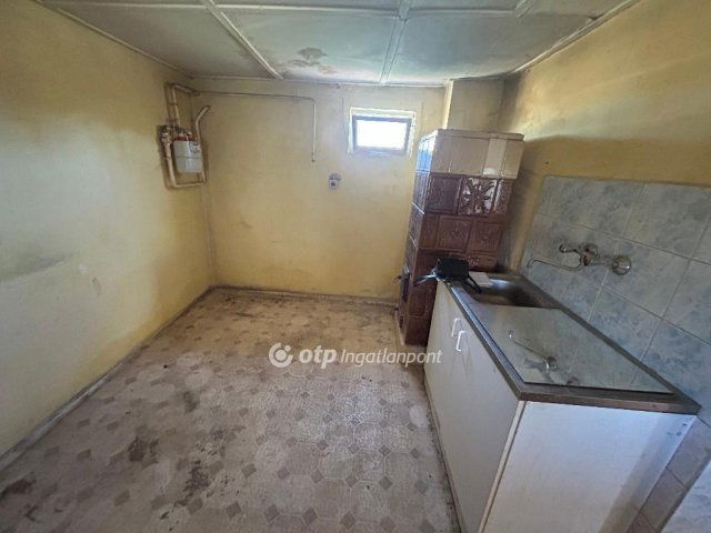 Eladó családi ház, Hajdúszoboszlón 15 M Ft, 1+1 szobás