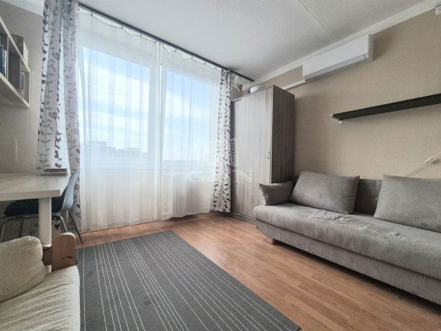 Eladó téglalakás, Budapesten, X. kerületben 74 M Ft, 3 szobás