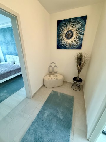 Kiadó panellakás, albérlet, Budapesten, XV. kerületben, 4 szobás