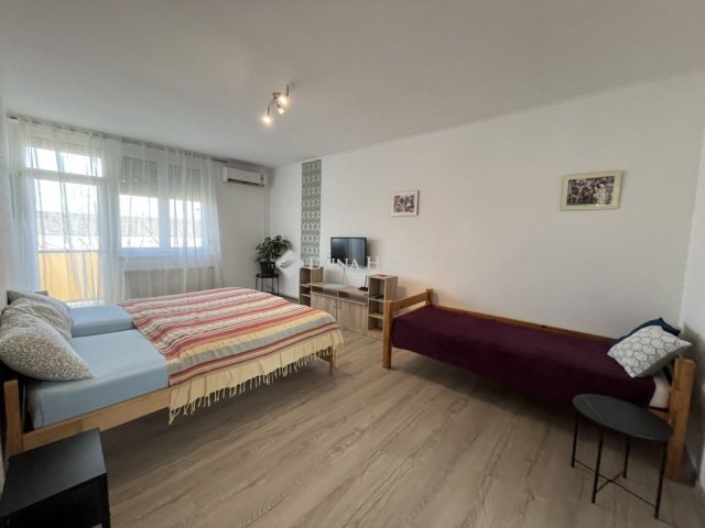 Eladó téglalakás, Szombathelyen, Hadnagy utcában 49.9 M Ft