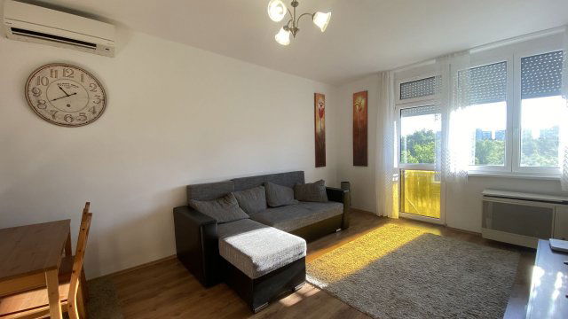 Kiadó téglalakás, albérlet, Debrecenben 190 E Ft / hó, 3 szobás