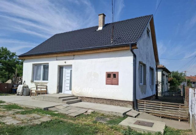 Eladó családi ház, Berettyóújfaluban 17 M Ft, 1+1 szobás